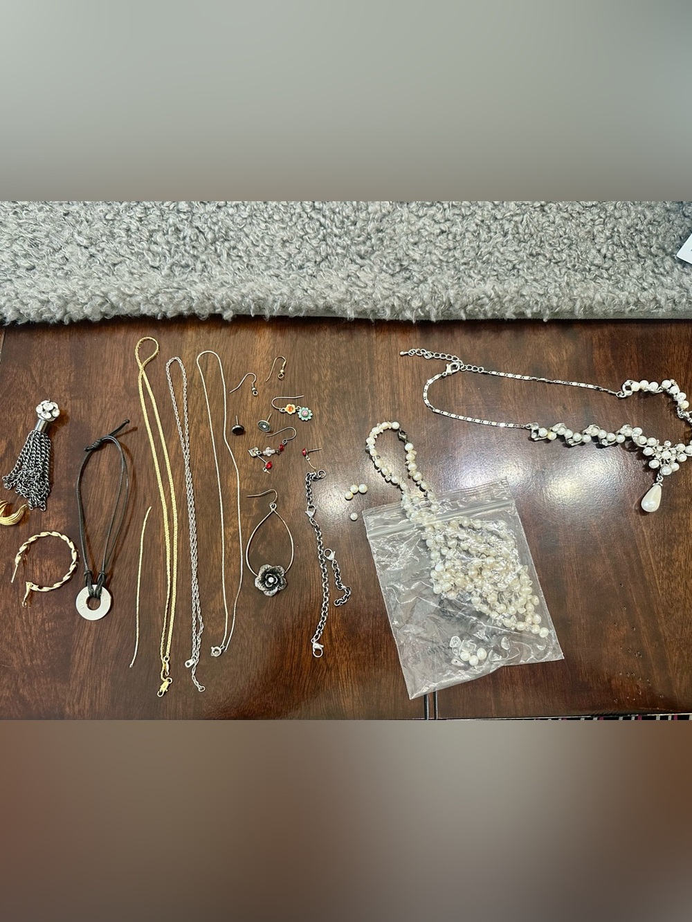 Mixed Jewelry Craft Lot - Broken / Parts for Repair & Upcycle